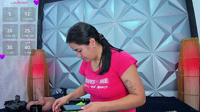 GreciaFox1 online show from 11.21.25