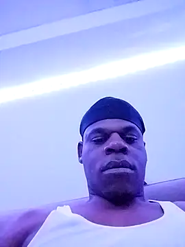 Snapshot of MrGreenbeanbean88 chatting on 10.20.25 MrGreenbeanbean88 online show from 10.20.25