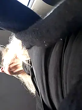 clarabell4 online show from 12.05.25