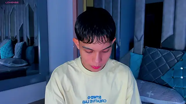 Sebax Young online show from 05.14.26