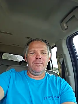 Snapshot of cubanitofeliz40 chatting on 11.24.25 cubanitofeliz40 online show from 11.24.25