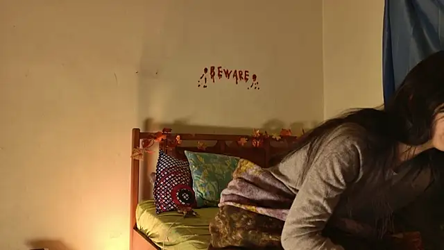  MoonLipson  online show from 11.22.25