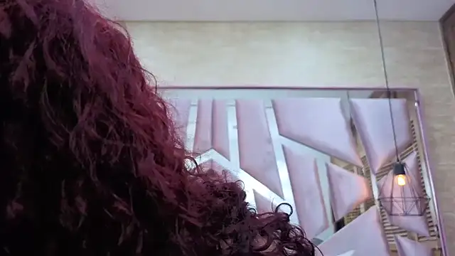 ThaliaCross online show from 04.13.26