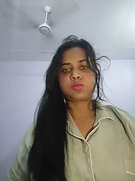 Snapshot of cute_radhikaa chatting on 06.19.26 cute radhikaa online show from 06.19.26