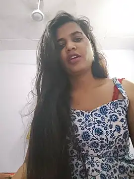 Snapshot of cute_radhikaa chatting on 07.14.26 cute radhikaa online show from 07.14.26