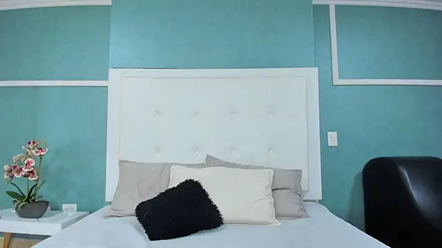 Snapshot of ania_gomez chatting on 09.20.25 ania gomez online show from 09.20.25