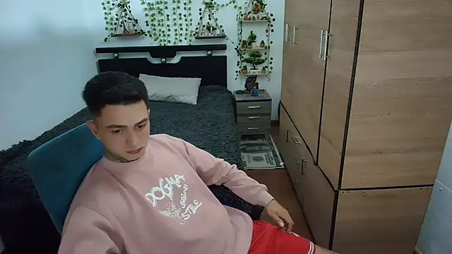 santii ss online show from 04.16.26