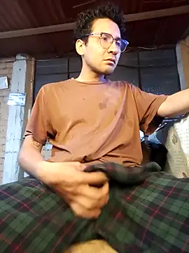 Snapshot of LecheDeSoya666 chatting on 11.21.25 LecheDeSoya666 online show from 11.21.25