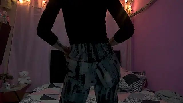 lolateton online show from 02.17.26