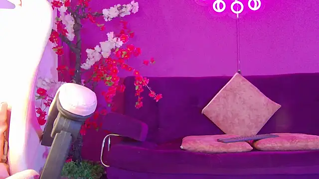 Daliana Gounbolt online show from 06.24.26