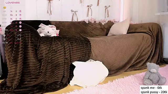 jenniekitty online show from 10.12.25