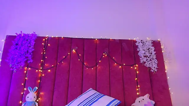 RominaaReyes online show from 03.27.26