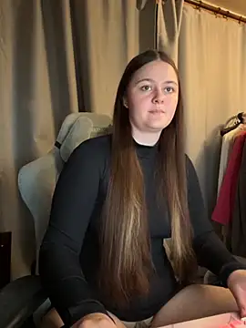 Snapshot of Cuty_Kitty chatting on 09.20.25 Cuty Kitty online show from 09.20.25