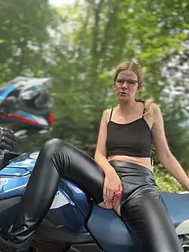 Bikergirl 97 online show from 07.17.26