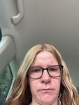 Bikergirl 97 online show from 07.23.26