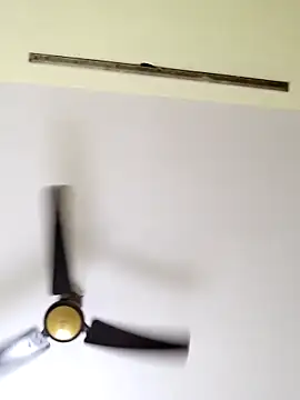 Snapshot of radhika2 chatting on 10.09.25 radhika2 online show from 10.09.25