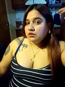 Snapshot of natylunares chatting on 11.06.25 natylunares online show from 11.06.25