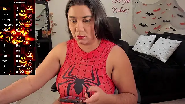 MariamCastiblanco online show from 10.18.25