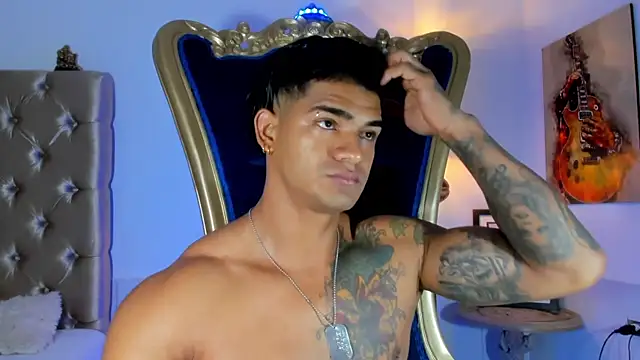 antonio  444 online show from 09.11.25