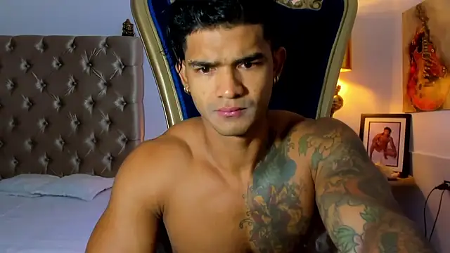 antonio  444 online show from 12.05.25