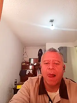 Snapshot of cuntico chatting on 01.11.26 cuntico online show from 01.11.26