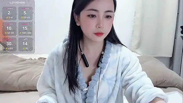 Snapshot of Yingbao-Baby chatting on 02.05.26 Yingbao-Baby online show from 02.05.26
