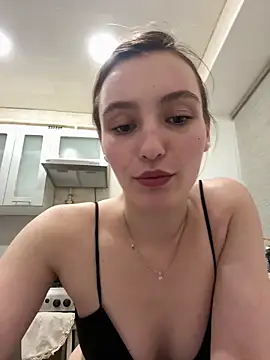 Snapshot of ZariaFlame chatting on 11.06.25 ZariaFlame online show from 11.06.25