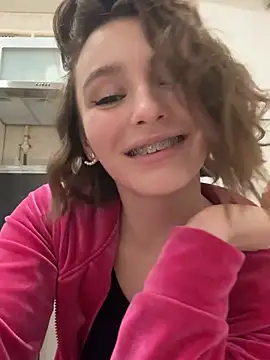 ZariaFlame online show from 01.12.26