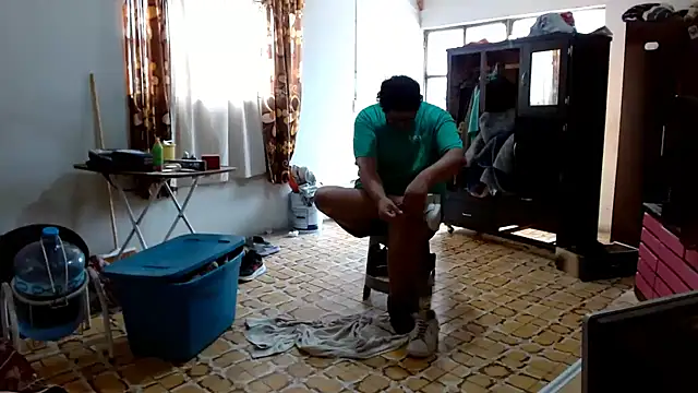 Snapshot of MeisanPaul chatting on 06.05.26 MeisanPaul online show from 06.05.26