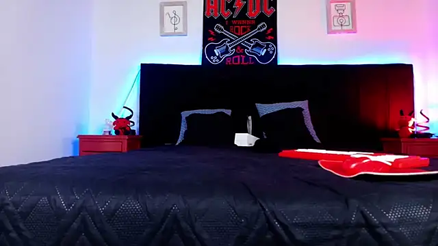 Alisse Moore online show from 03.19.26