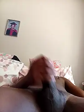 Snapshot of BlamedSimple chatting on 11.19.25 BlamedSimple online show from 11.19.25