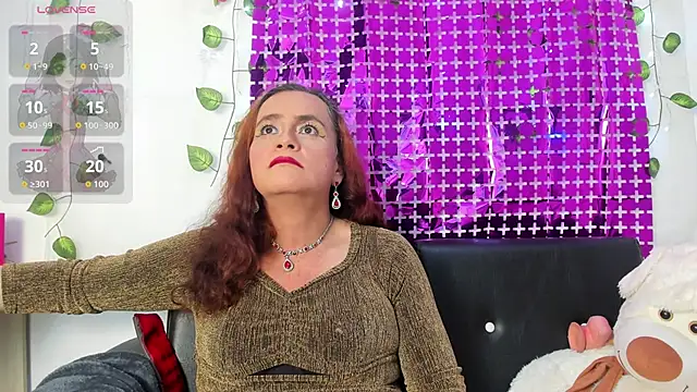 Snapshot of Mishell_Bons chatting on 02.09.26 Mishell Bons online show from 02.09.26