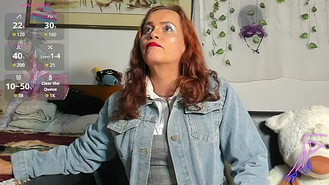 Snapshot of Mishell_Bons chatting on 04.08.26 Mishell Bons online show from 04.08.26