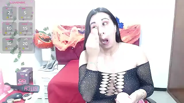 Julieta curvy69 online show from 10.07.25