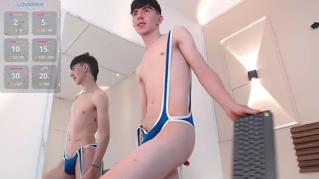 Snapshot of mathias_saenz chatting on 11.13.25 mathias saenz online show from 11.13.25