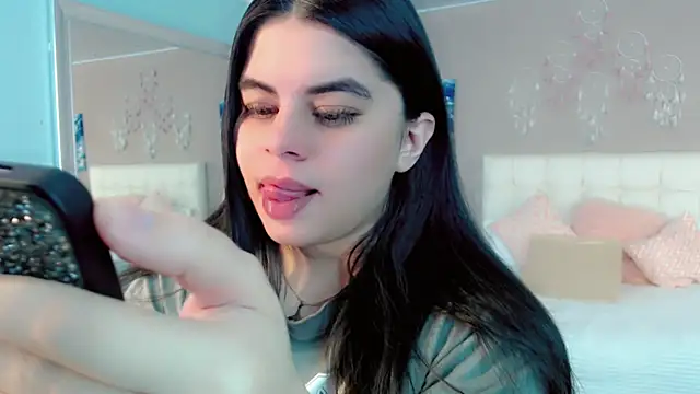 maddissonivanova online show from 04.15.26