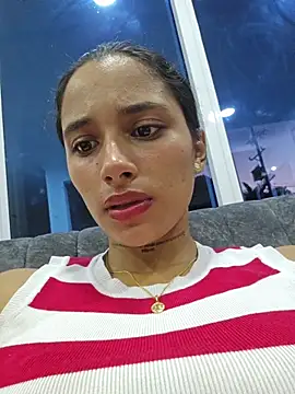 Snapshot of Lorena_Mcfly chatting on 06.27.26 Lorena Mcfly online show from 06.27.26