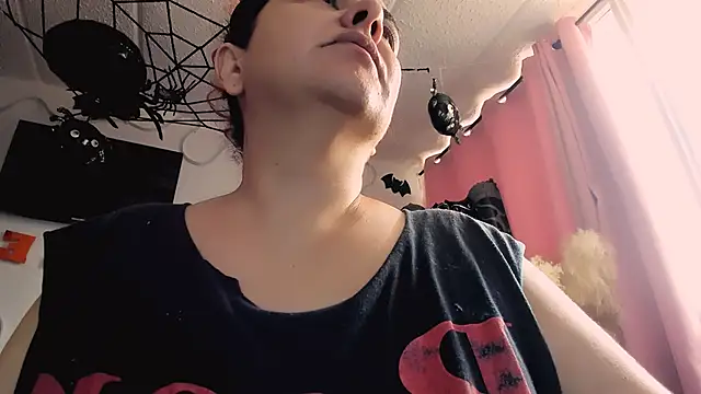 ASTRIDCHAT online show from 10.26.25