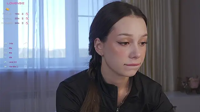 Snapshot of chillgirll chatting on 09.10.25 chillgirll online show from 09.10.25