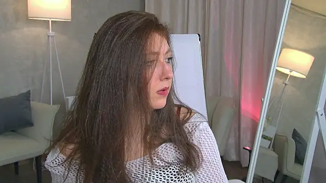 Snapshot of Mary_Miiller chatting on 11.22.25 Mary Miiller online show from 11.22.25