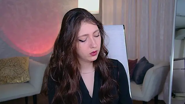 Mary Miiller online show from 03.20.26