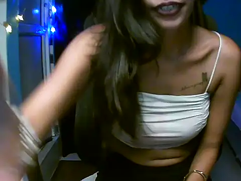 Snapshot of RENUKA_RAJPUT chatting on 05.21.26 RENUKA RAJPUT online show from 05.21.26
