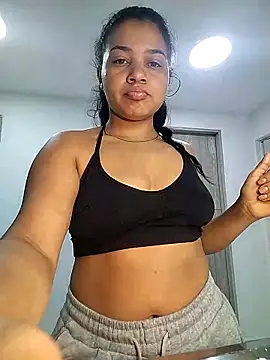 Snapshot of Eimy-04 chatting on 03.02.26 Eimy-04 online show from 03.02.26