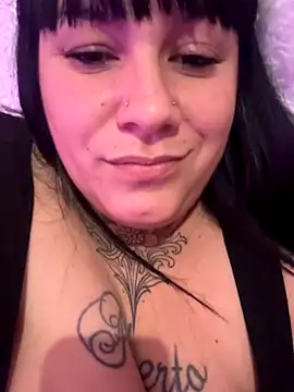 Snapshot of valen1891 chatting on 11.02.25 valen1891 online show from 11.02.25