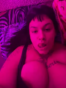 Snapshot of valen1891 chatting on 04.13.26 valen1891 online show from 04.13.26