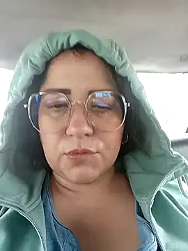 lindsay taylorjoy online show from 10.16.25