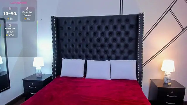 Meloddy Parkerr  online show from 10.08.25