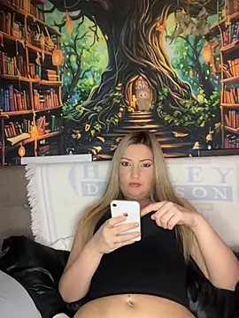 Snapshot of TheSexualIntellectual chatting on 02.05.26 TheSexualIntellectual online show from 02.05.26