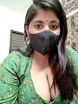 Snapshot of MISS_RIYA14 chatting on 11.21.25 MISS RIYA14 online show from 11.21.25