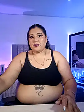 AndreaKinky online show from 12.17.25